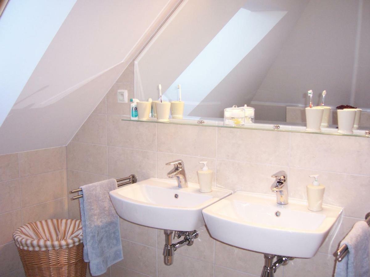 Domwigierski Pl -Jeziorki -Gr- Comfort-Ferienhaus-Polen - Wlasna Linia Brzegowa I Sauna Wysoki Most  ภายนอก รูปภาพ